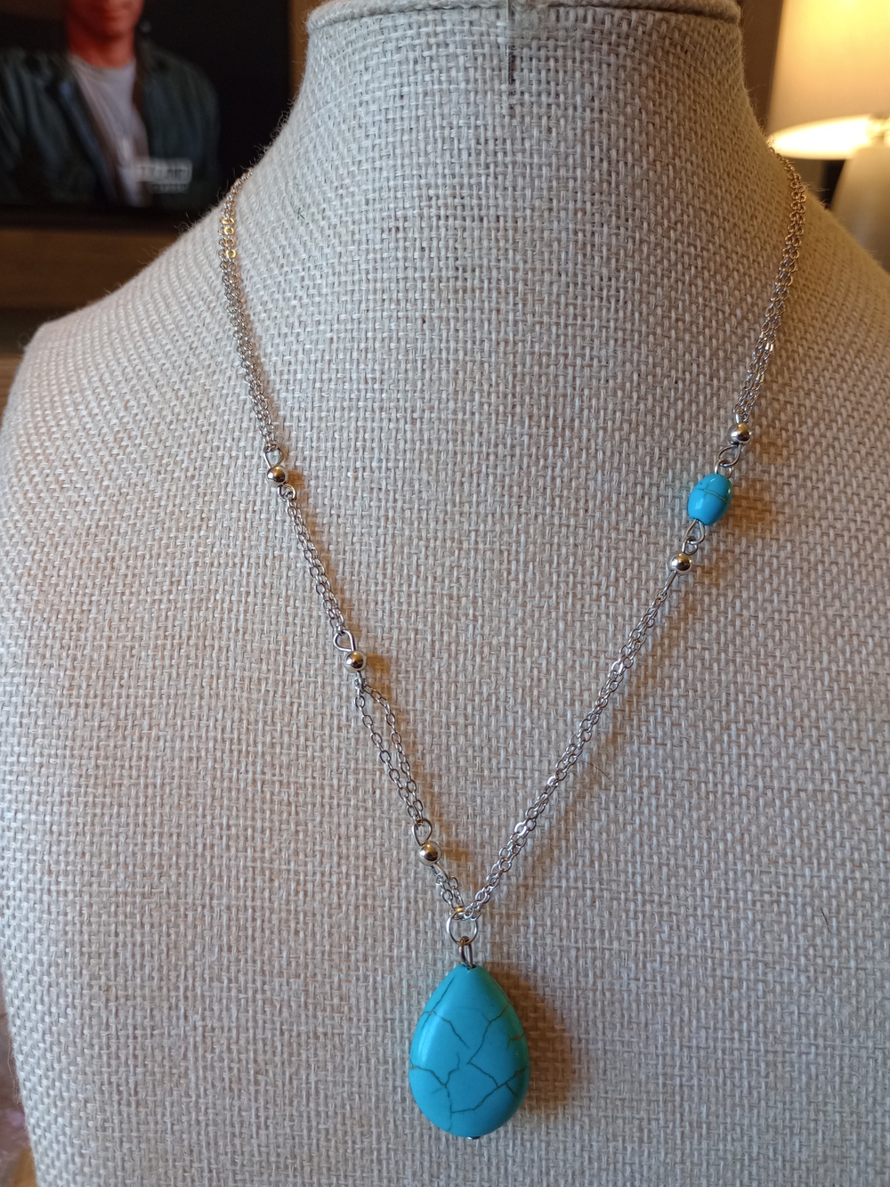 Faux Turquoise Teardrop Pendant Necklace - Silver Chain